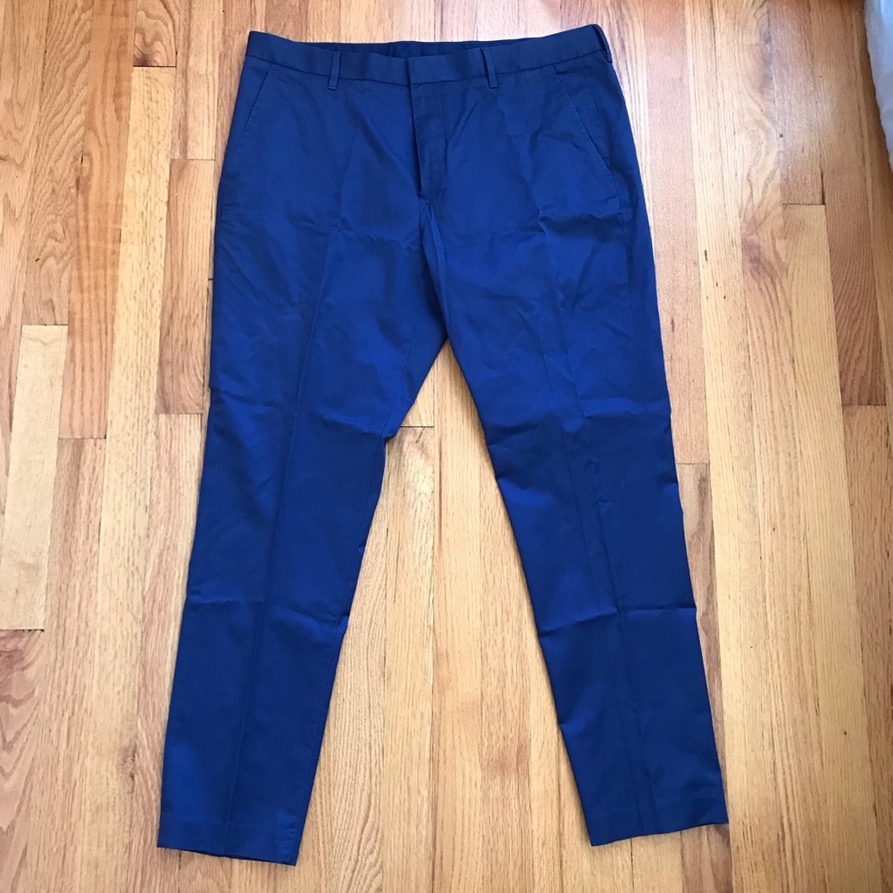 Bonobos Men's Slim Dress Pants in Navy Blue